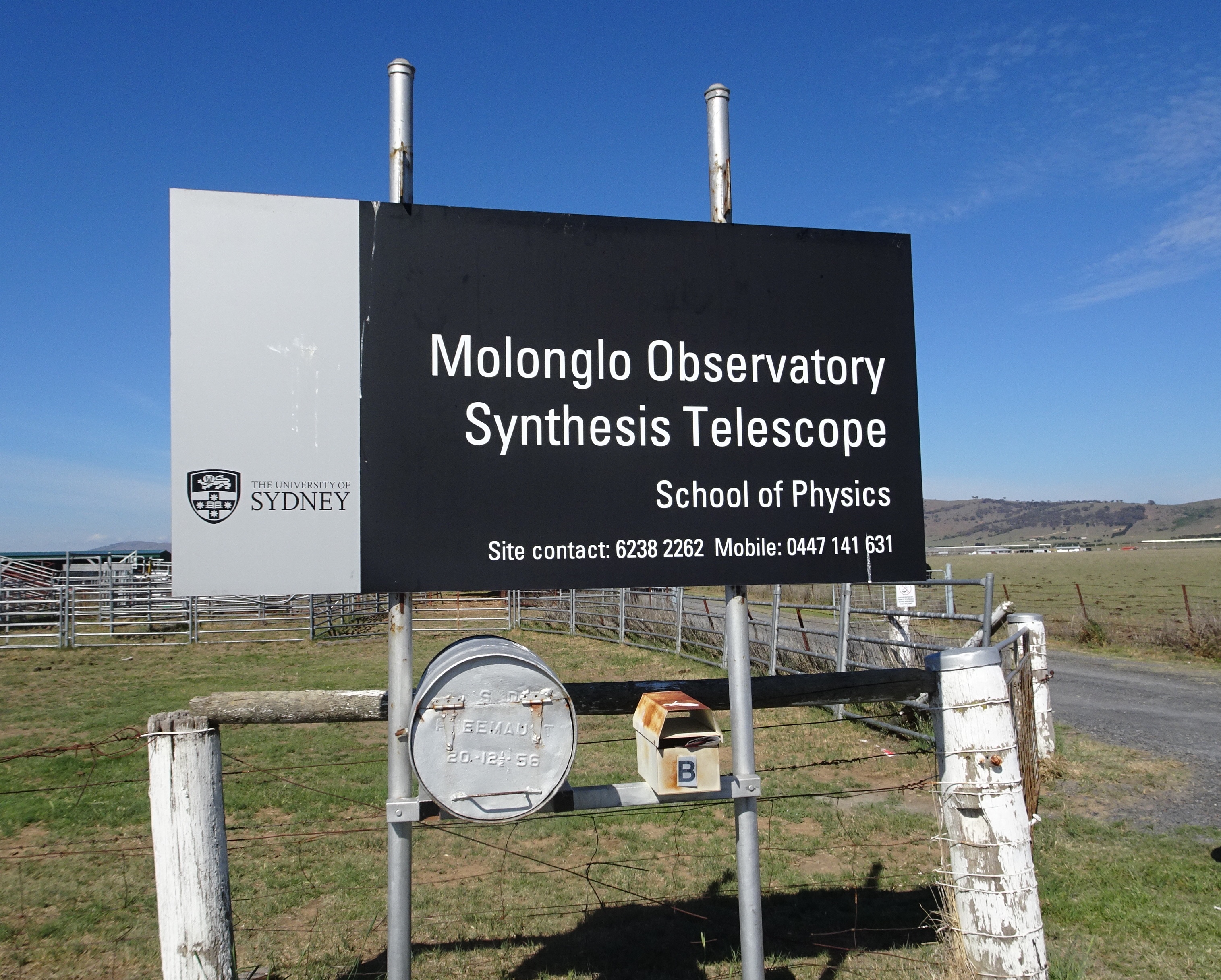 Molonglo Observatory Synthesis Telescope, Hoskinstown, NSW. Photo by Merrill Findlay, 20 November, 2018.